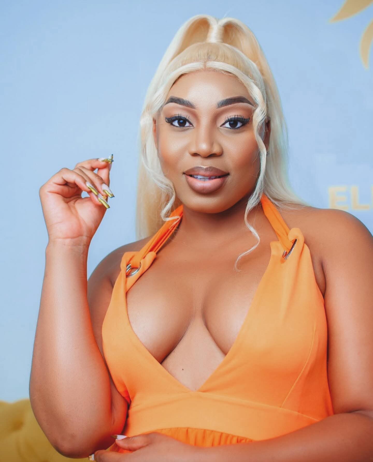 613 blonde lace frontal wig with sleek styling